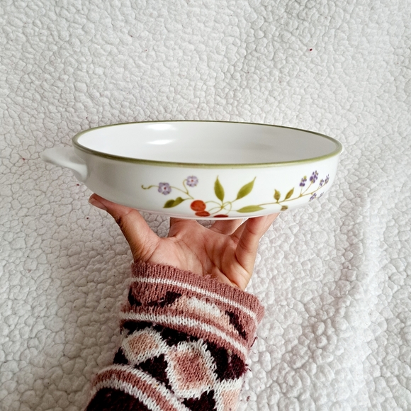 Noritake Progression China Berries N Such Baking/ Serving Dish - Picture 5 of 6